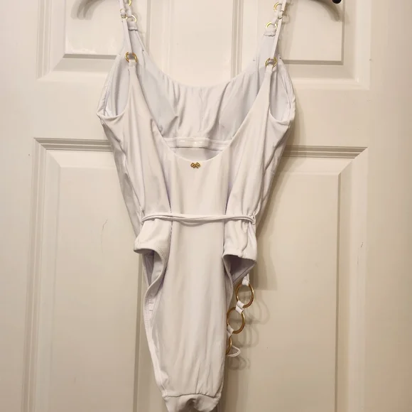 PQ SWIM Water Lily Link Belted One Piece - Picture 7 of 14